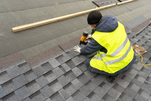 Best Best Roofing Contractors  in Woodsi East, DE